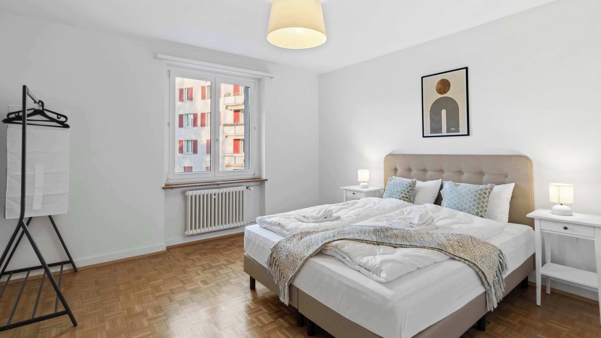 Enge Apartment | Bright 2BR Apartment near Zurich Center & Museums