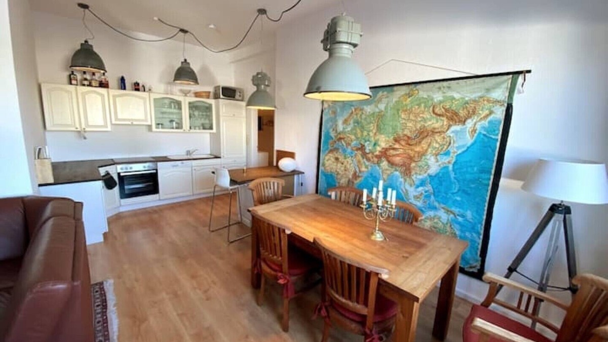Nordstadt Apartment | Bright 3 room apartment near the university