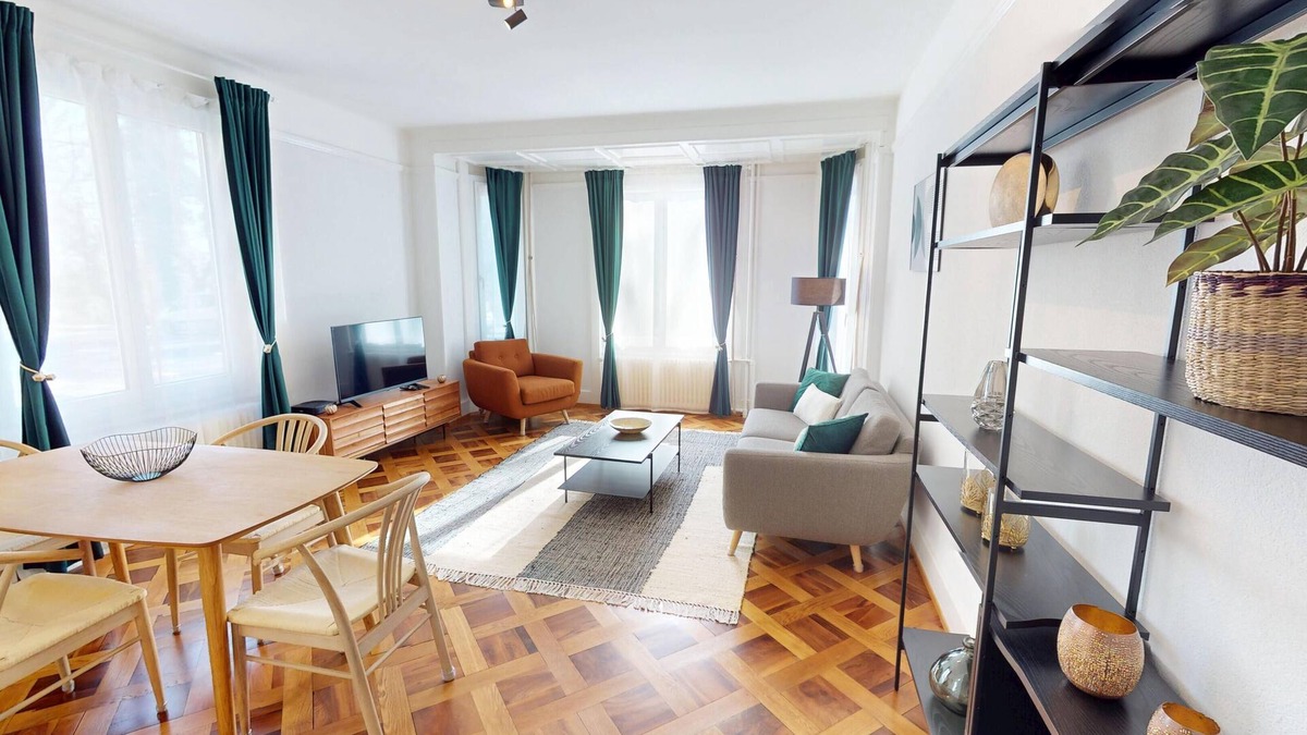 Lausanne Apartment | Bright & Airy 1-Bedroom Apartment with 2 Bathrooms - Lausanne City Centre