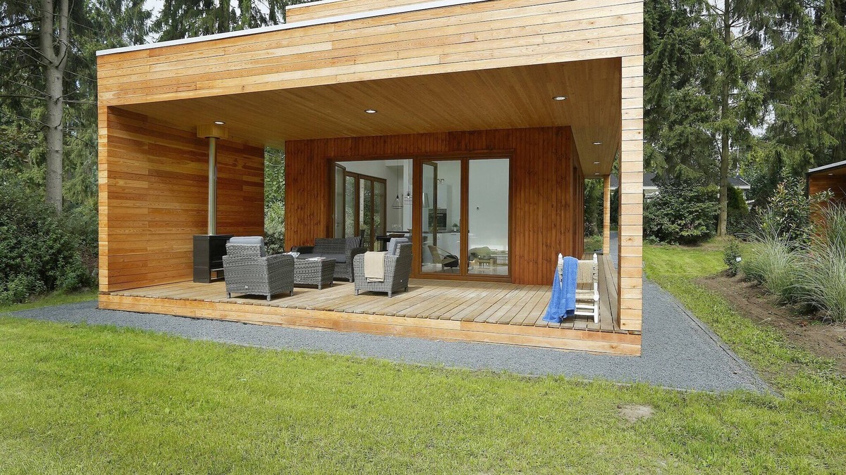 Enter House | Bright & Airy Forest Cabin