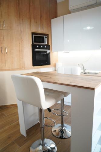 Milea Apartment | Bright and central apartment