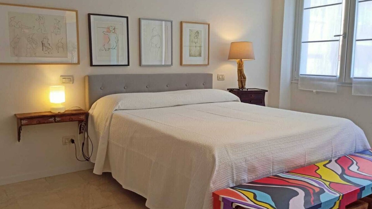 Historic Center Apartment | Bright and comfortable apartment in the center (037006-AT-02070)