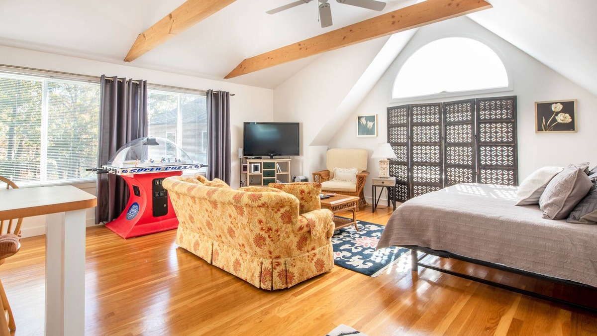 Wellfleet Apartment | Bright and Modern Wellfleet Studio Apartment Close to Ponds, Trails, and Town
