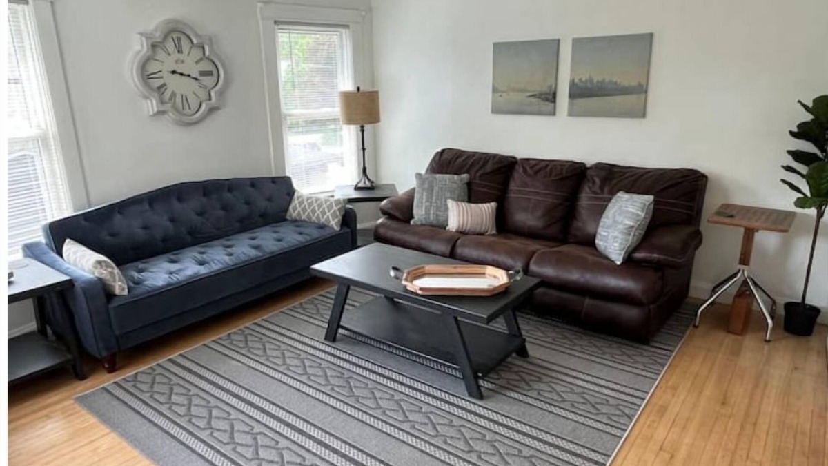 Des Moines Apartment | Bright and spacious Drake apt.