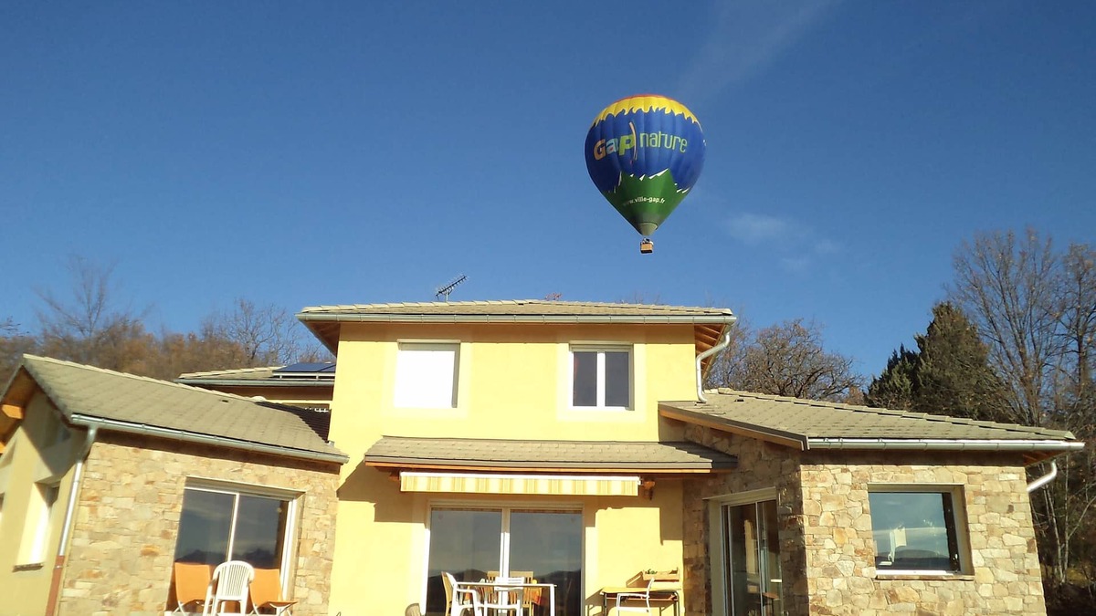 Gap Villa | Bright and spacious villa. Swimming pool and play area. Unobstructed view of Gap