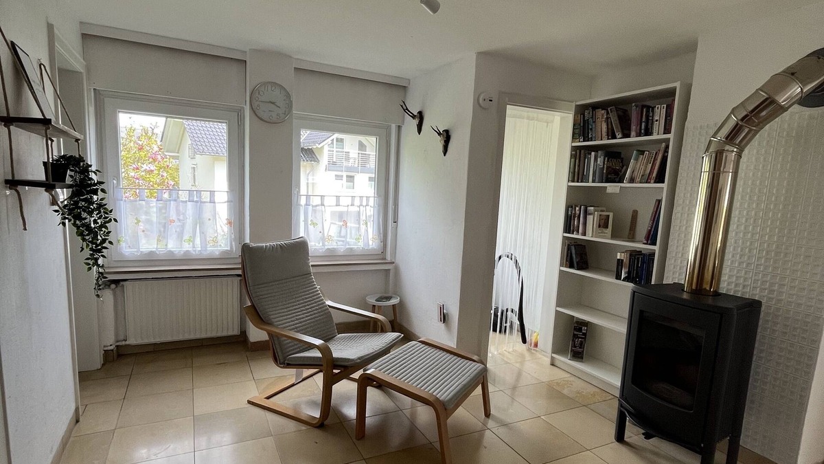 Bad Laasphe Condo | Bright apartment for vacation in the countryside - with fireplace