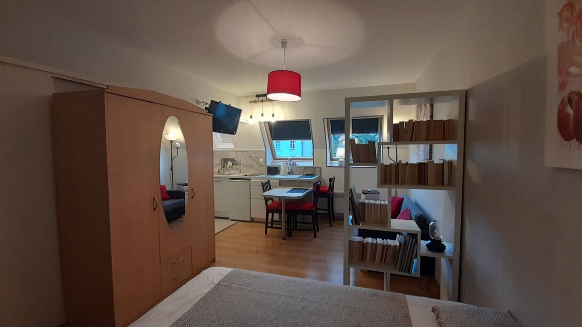 La Roche-Posay Apartment | Bright apartment with air conditioning and WIFI, near Thermes St Roch