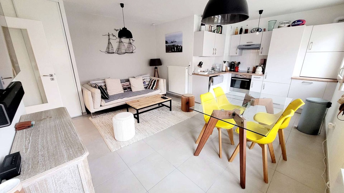 Wimereux Apartment | Bright apartment near the beach with parking and WIFI