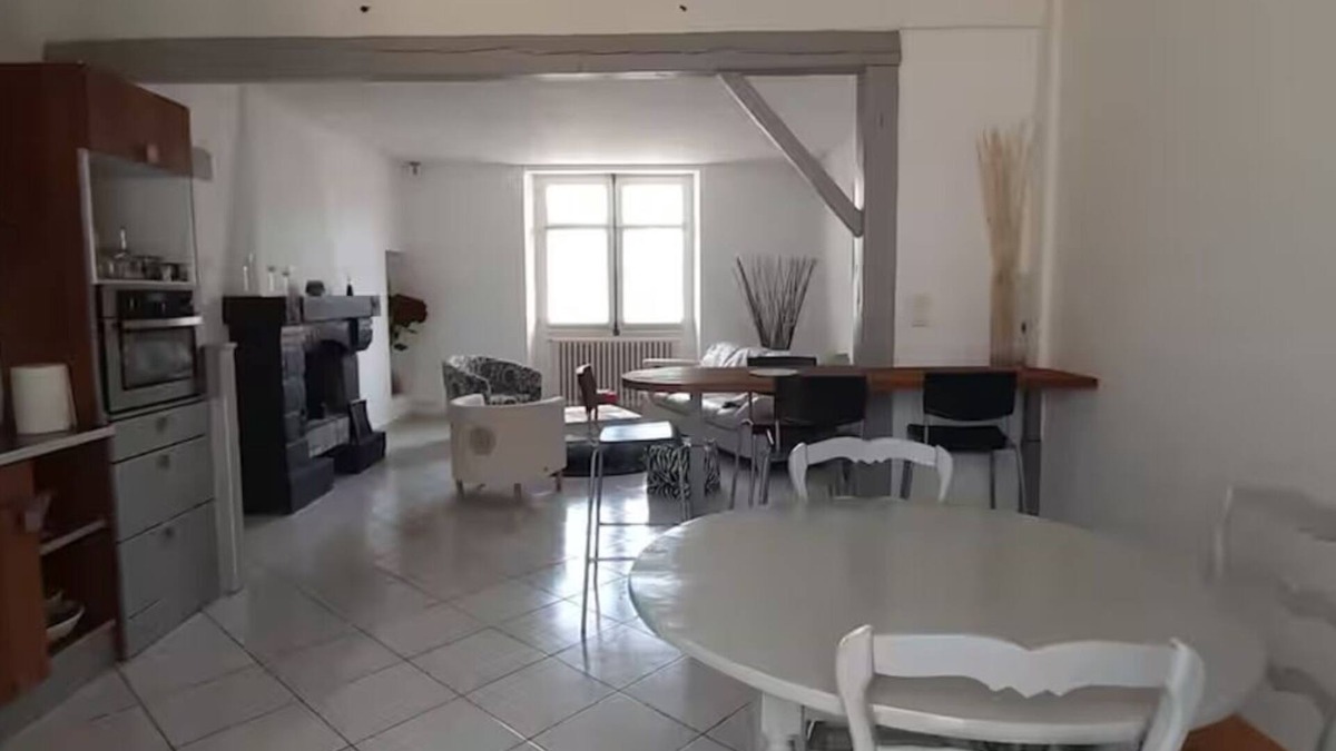 Pont Rousseau Apartment | Bright apartment south of Nantes near Sèvre