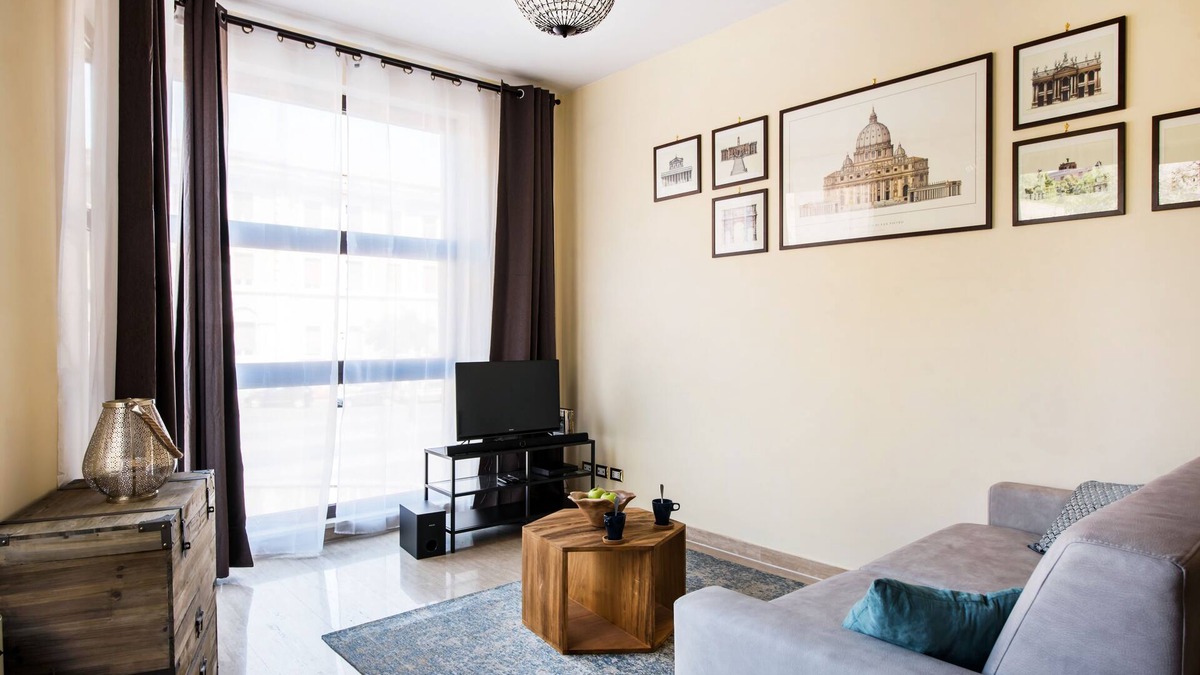 Trastevere Apartment | Bright Apartment with a view & centrally located