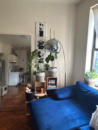 Brooklyn Apartment | Bright Artist 2 Bedroom - One block from Prospect Park - Across from the train