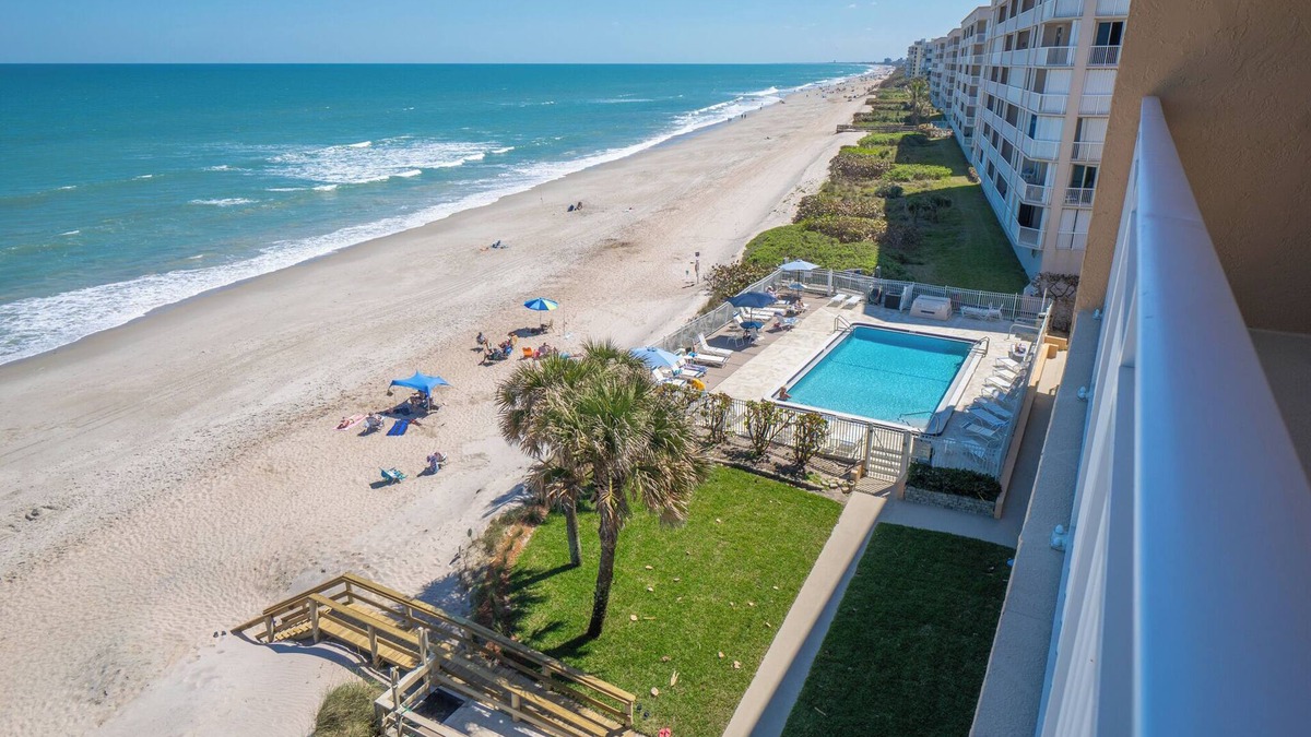 Indian Harbour Beach Condo | Bright, Breezy & Ocean Easy 2BR/2BA Beachfront Beauty Indian Harbour Beach