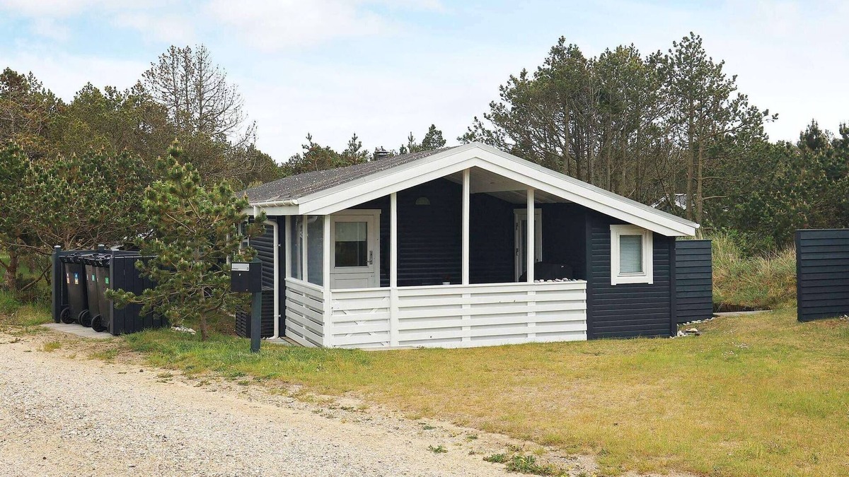 Sønder Vorupør House | Bright Coastal Retreat in Vorupor-By Traum