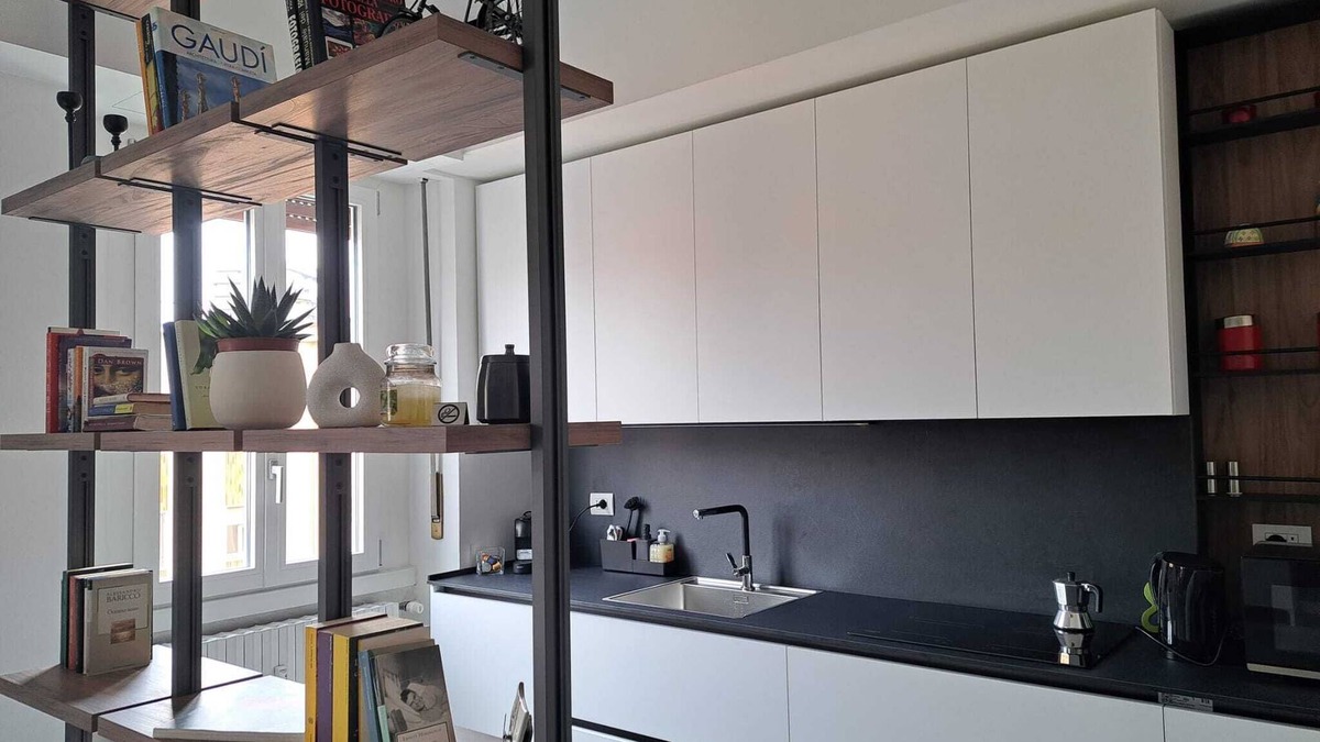 Ripamonti Corvetto Apartment | Bright Cosy apartments with a parking 10 mins from Duono