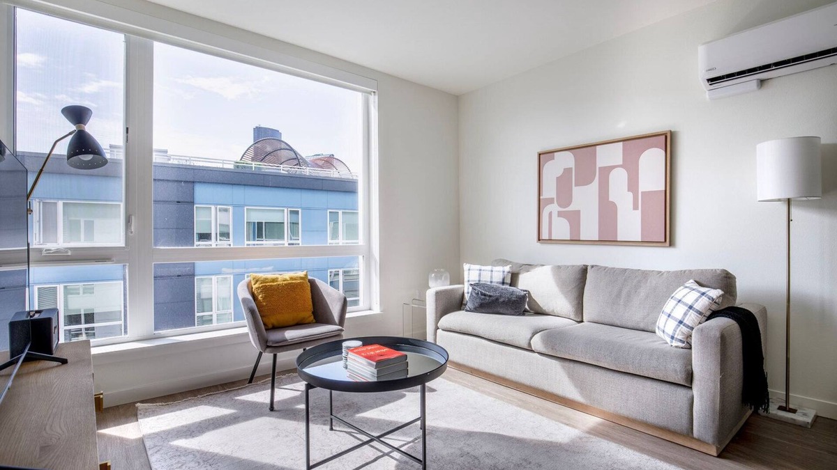 Yesler Terrace Apartment | Bright First Hill Jr 1BR w/Gym, Lounge & BBQ, nr Park, by Blueground