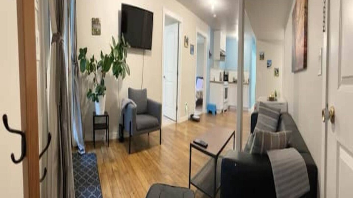 Clearwater House | Bright garden view 2 bedroom suite