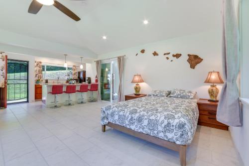 Pauwela Apartment | Bright Haiku Studio Patio and Rainforest View