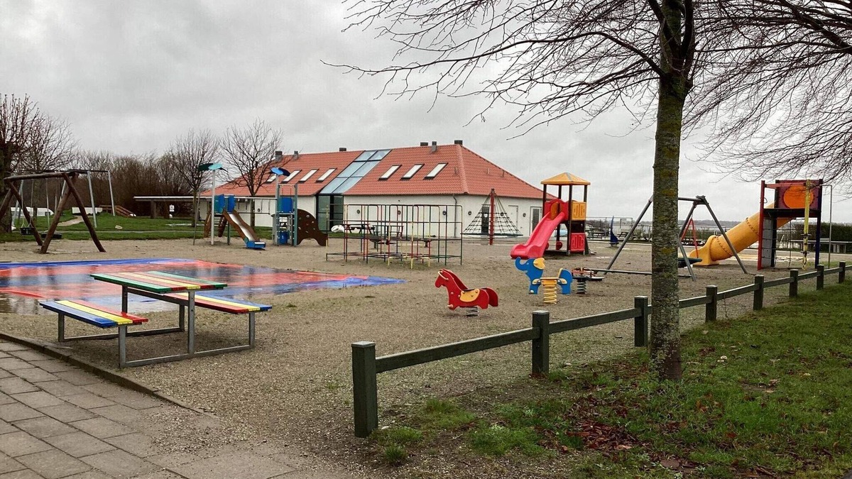 Karrebksminde House | Bright holiday home in Karrebaeksminde