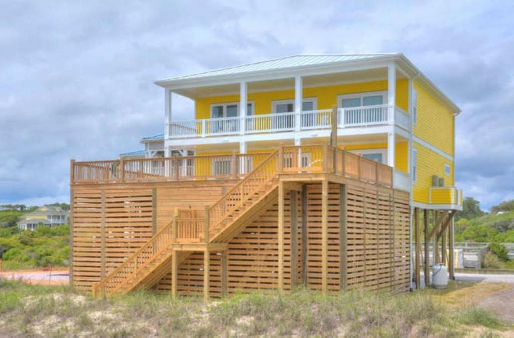 Yaupon Beach House | Bright Horizons