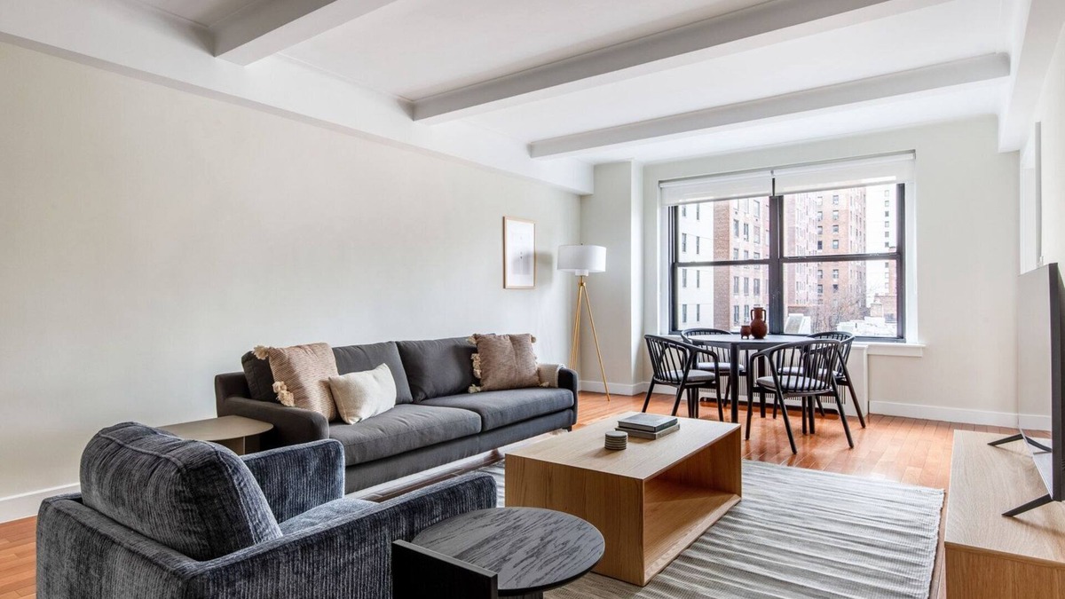 Sutton Place Apartment | Bright Midtown East 2BR w/Gym & Doorman, nr Sutton Park, by Blueground