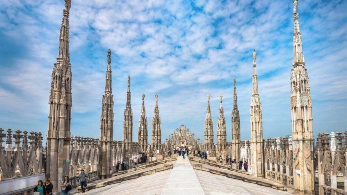 Milan Apartment | Bright & Modern 2-Bedroom Apartment in a Quiet Location