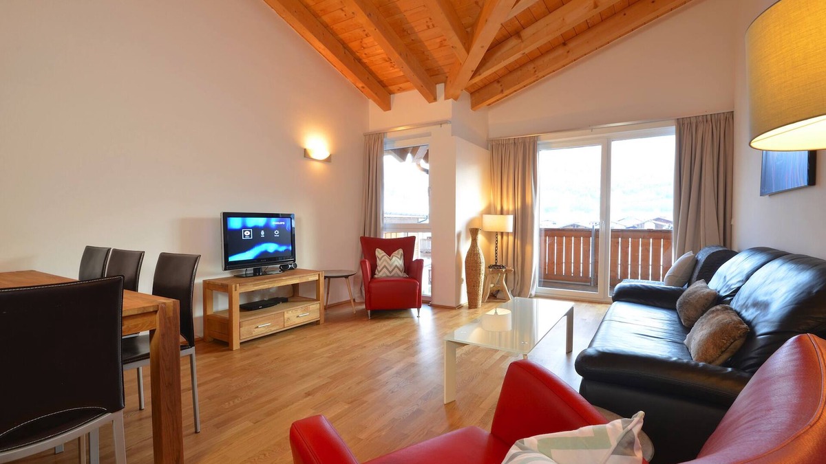 Zell am See Apartment | Bright, modern apartment, wonderful location with stunning views