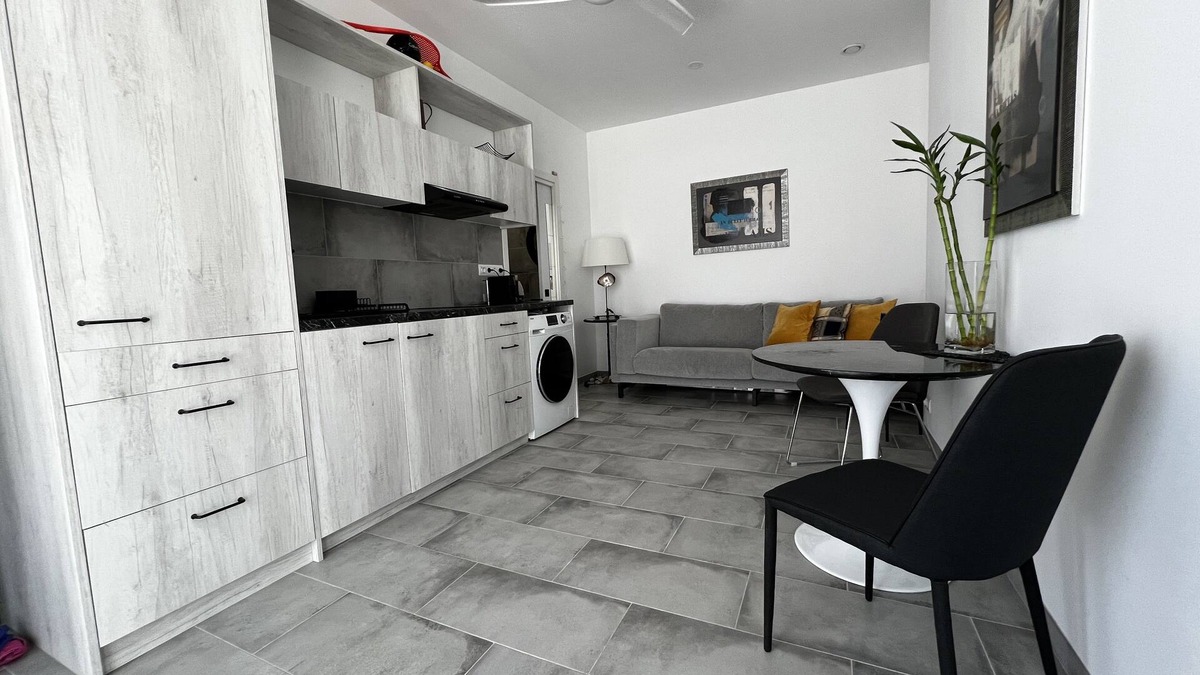 Poblats Maritims Apartment | Bright modern apartments near the port and the beach