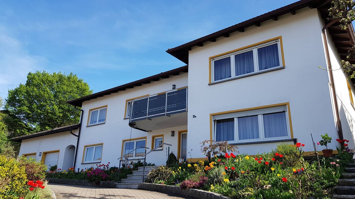 Viereth-Trunstadt Apartment | Bright, modern, barrier-free Edith vacation apartment