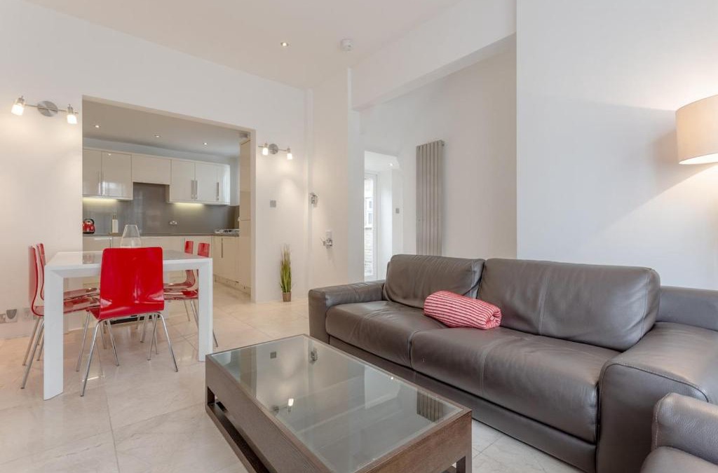 Northcote Apartment | Bright Modern Large 1 Bed Flat in Battersea Clapham Junction