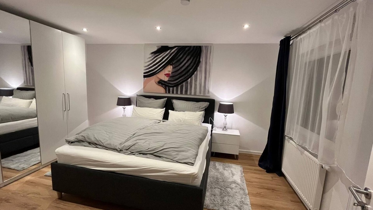 Osnabrueck Apartment | Bright, newly renovated TOP flat in a central location