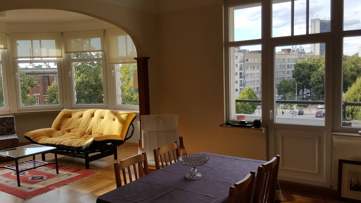 Dailly Apartment | bright spacious apartment near European institutions