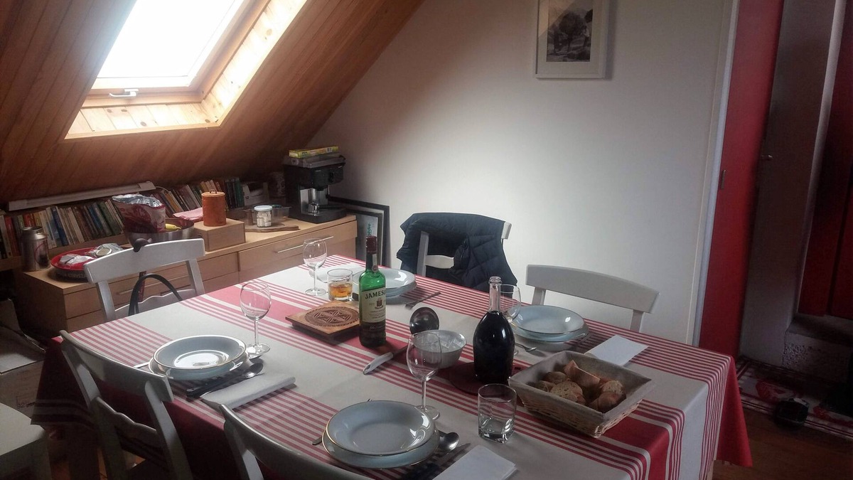 Gedre House | BRIGHT, SPACIOUS, COSY BARN AT THE FOOT OF THE CHEMIN DE SAINT-JACQUES