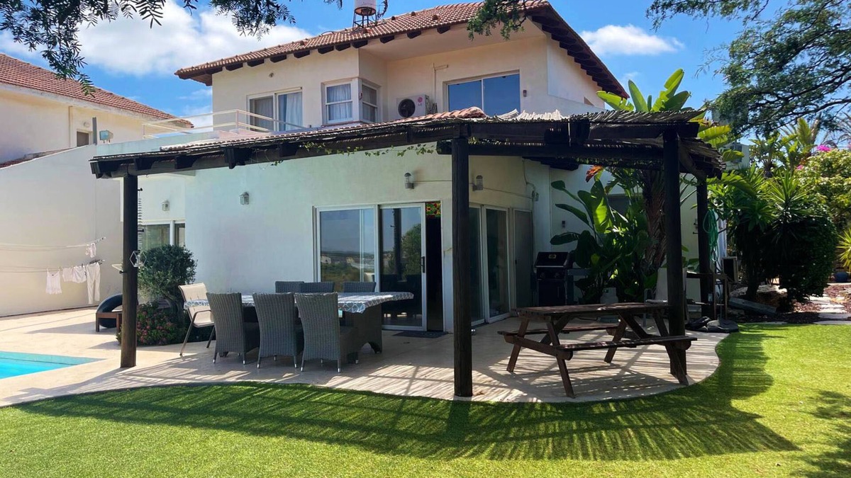 Hof HaCarmel Villa | Bright & Spacious Home with Pool & Carmel View in Wonderful Caesarea