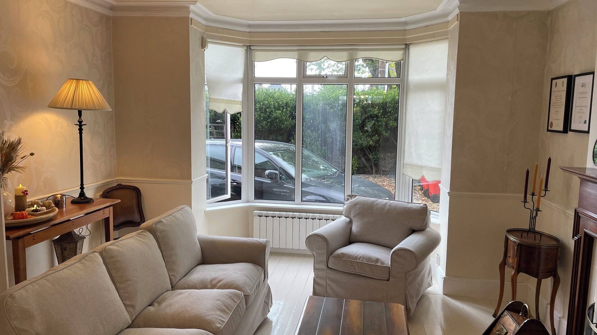 Ballsbridge House | Bright sunny 4-bedroom house with WiFi in charming Dublin 4 near the beach/city