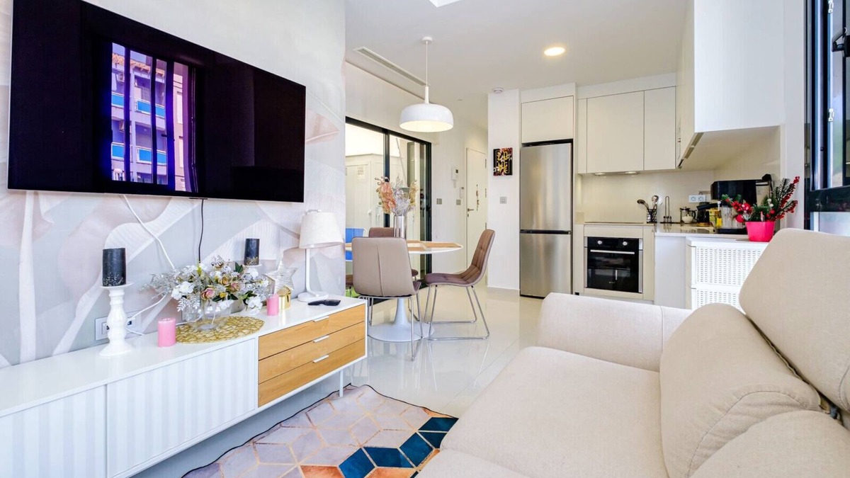 Torrevieja Apartment | Bright two-bedroom apartment in a new residence with a swimming pool