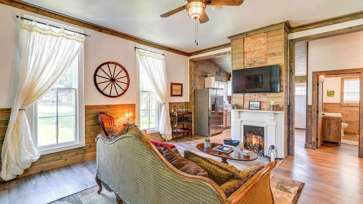 Whites Creek House | Bright Whites Creek Home: 12 Mi to Dtwn Nashville!
