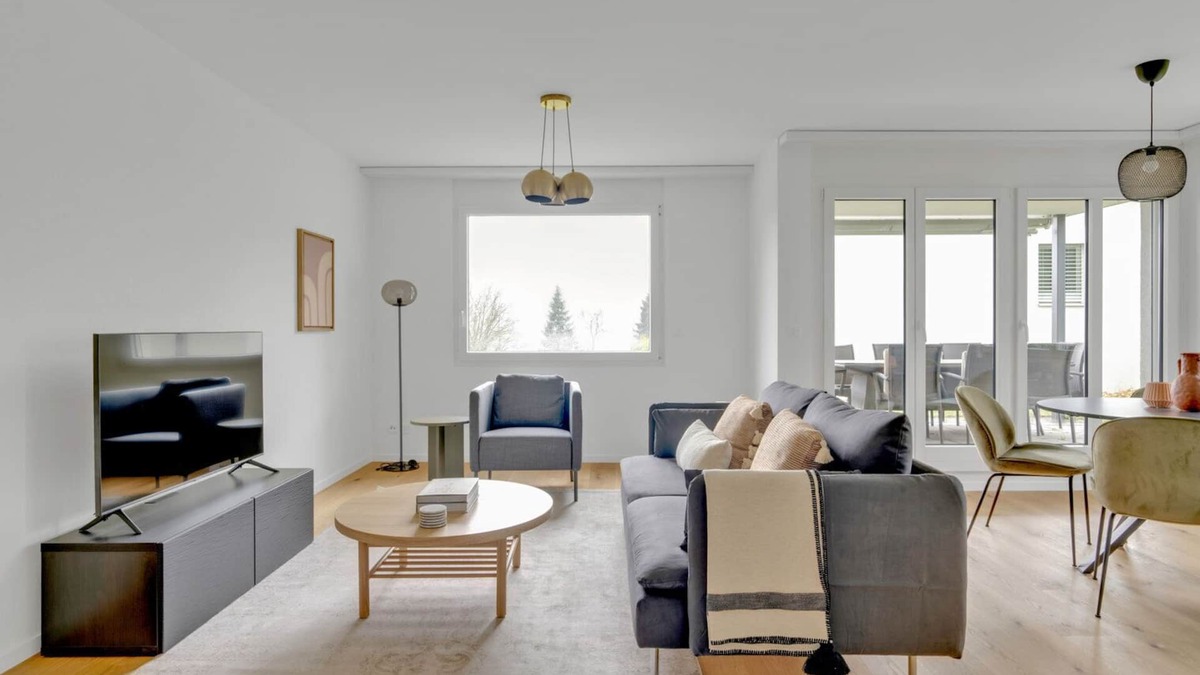 Meilen District Apartment | Bright Zollikon 2.5 Room w/Storage, 10 min walk to market, by Blueground