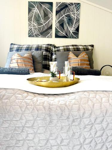 Flekkerøy Apartment | Brightside Apartment