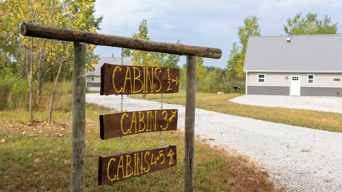 Rensselaer Cabin | Brightstone Lake North East Cabins