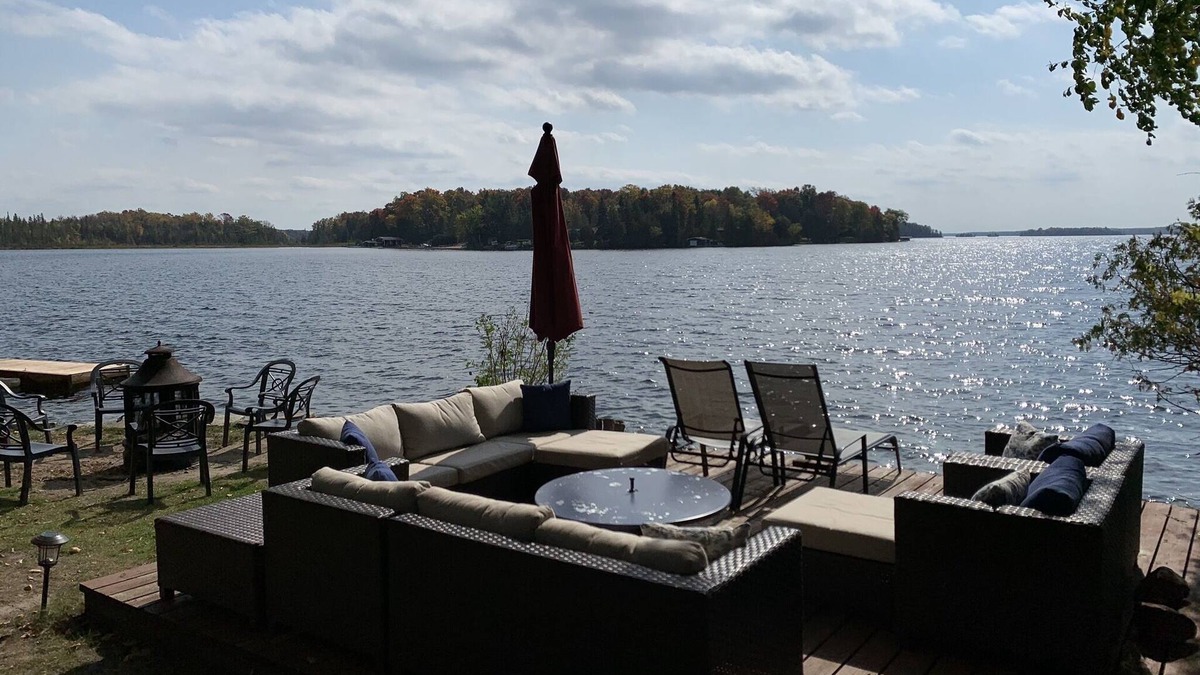 Baddow Cottage | Brilliance on Balsam Lake, Modern Lake Home