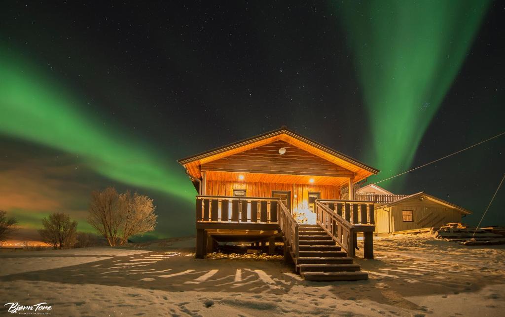 Russenes Ski Chalet | Bringnes Camp
