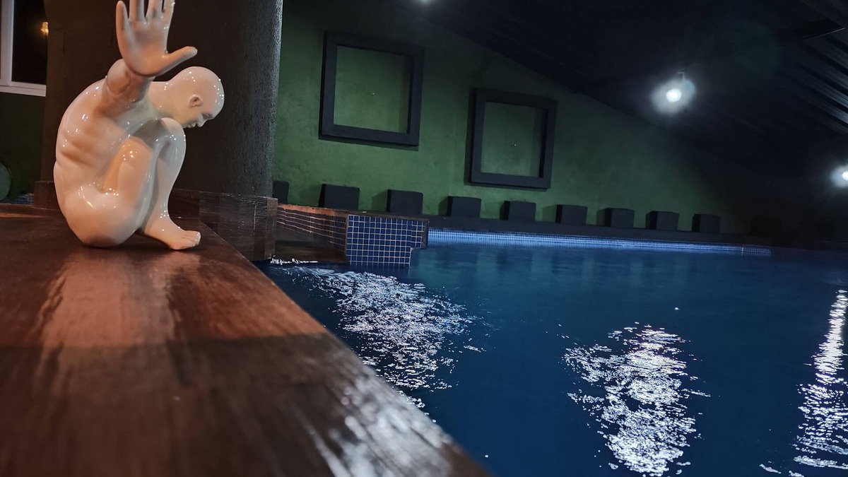 Kamalapur Other | Brise cottage with private pool and pantry