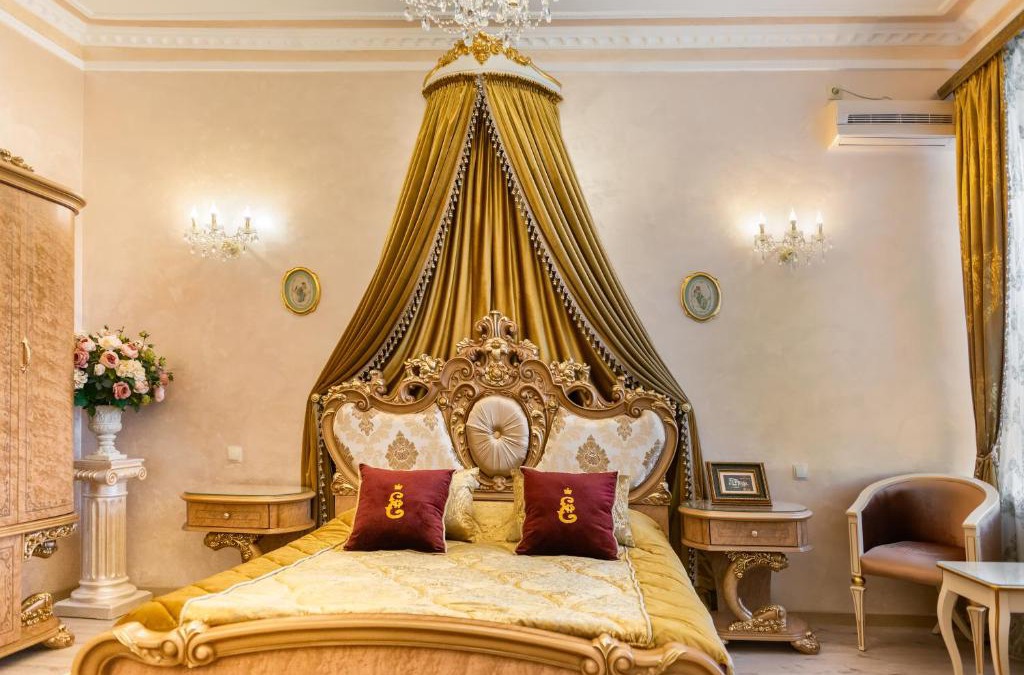 Taganrog Hotel | Bristol-Central Hotel