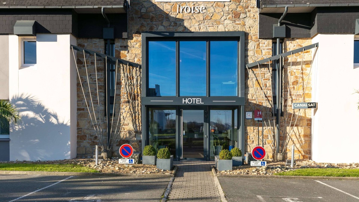 Plougastel-Daoulas Hotel | Brit Hotel Iroise