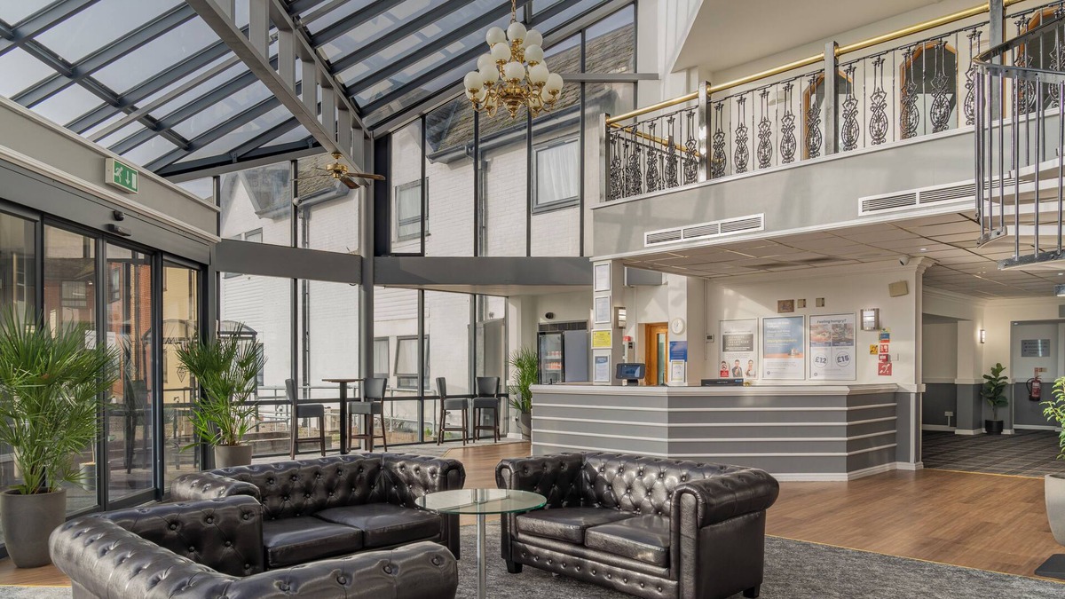Standish Hotel | Britannia Hotel Wigan