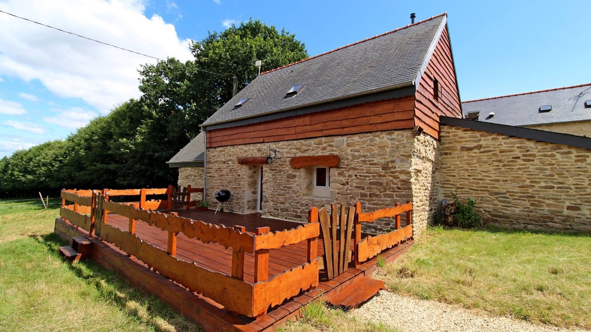 Rosporden House | Brittany cottage "Tal ar Galonn" 4 to 10 people, welcome to the riders
