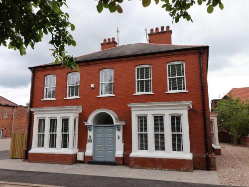 Bridlington Old Town House | Broad Bay Lodge