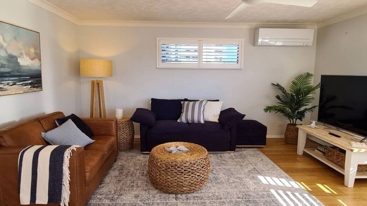 Labrador Apartment | Broadwater Views, Secure Parking - 2 BDR Family sized, Long or Short stays