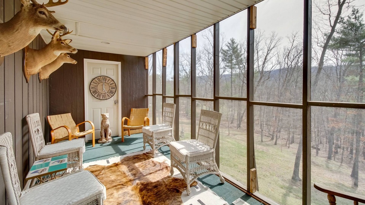 Broadway Cabin | Broadway Cabin w/Hot Tub: Hike & Ski
