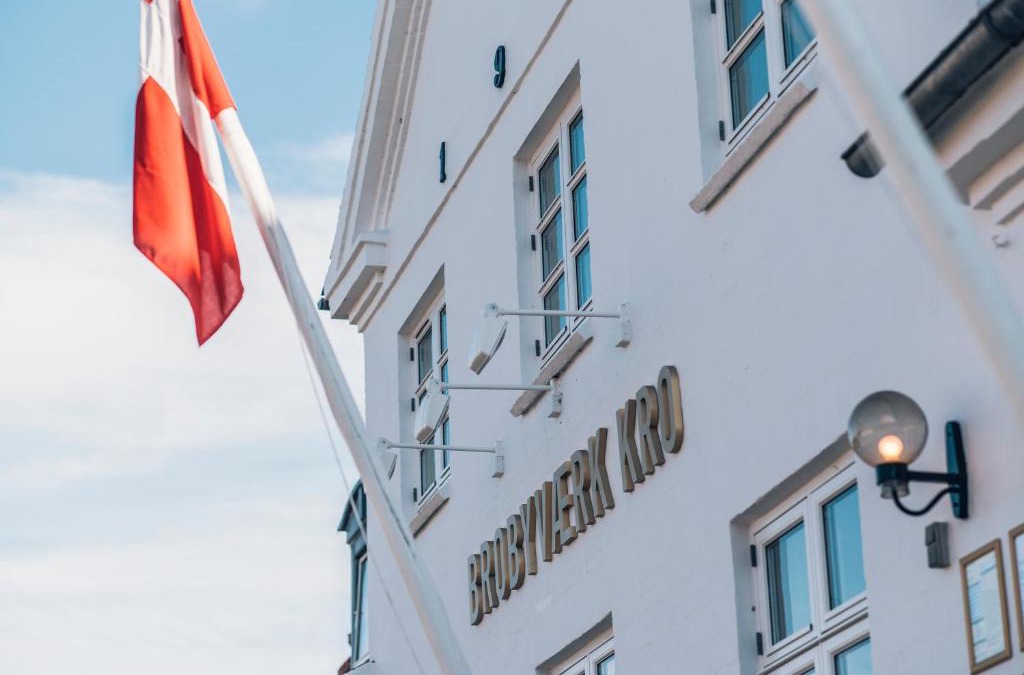 Brobyvaerk Hotel | Brobyværk Kro